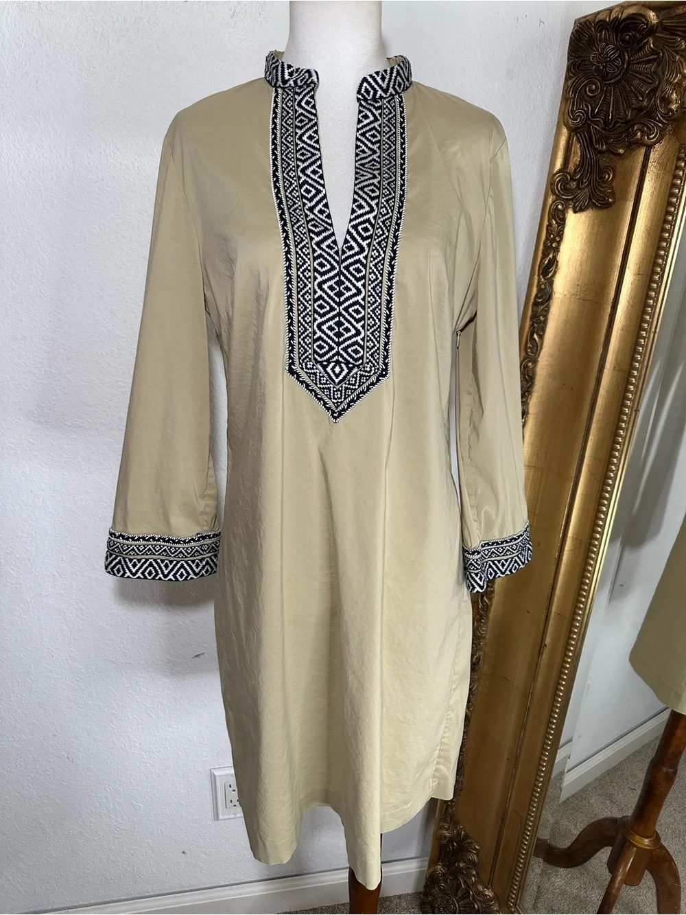 Tory Burch 3/4 Sleeve Embroidered Placket & Cuff Detail Cotton Tunic Dress